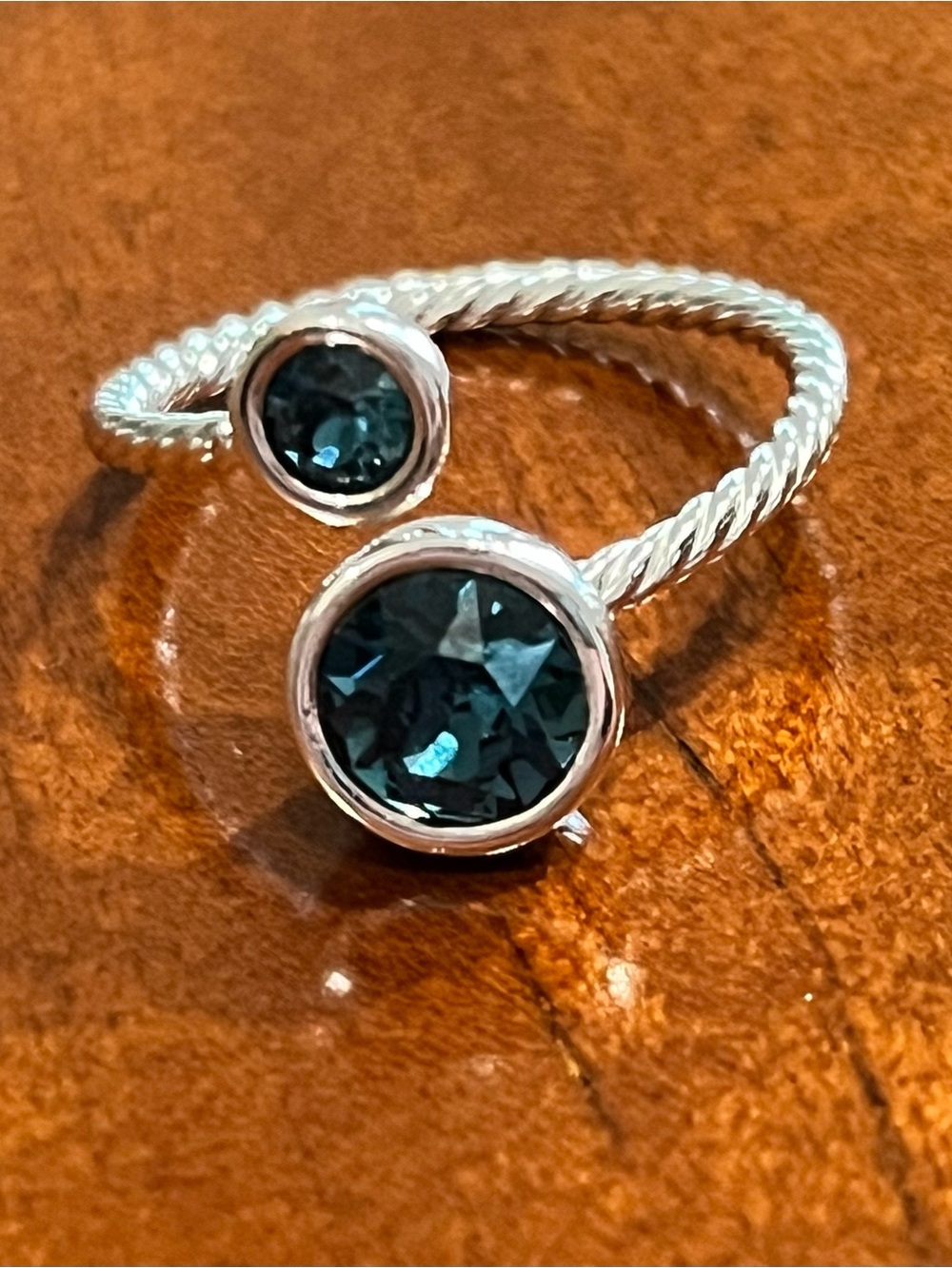 Touchstone Jewelry by Swarovski, size 9, Montana Blue Twist Ring-Rhodium plated